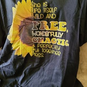 Crewneck tshirt